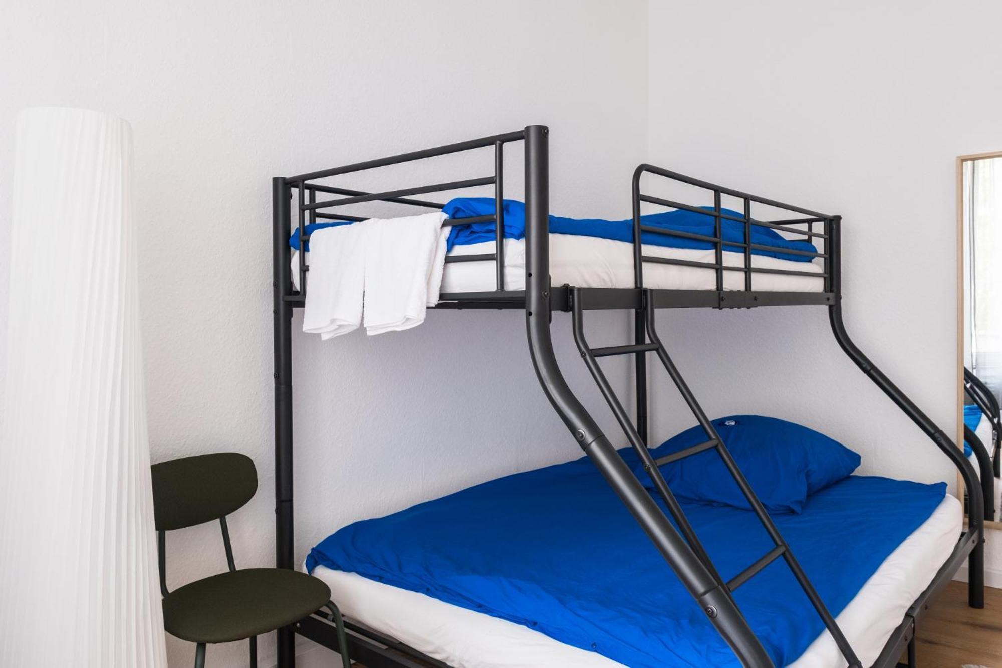Hostel Maru Living C9 Кьолн Екстериор снимка