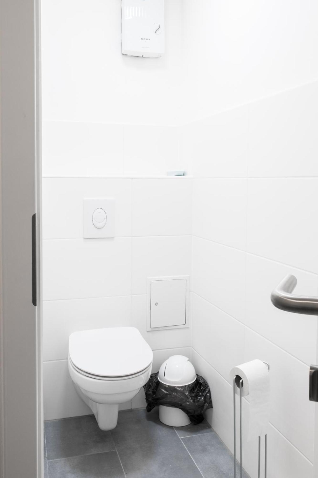 Hostel Maru Living C9 Кьолн Екстериор снимка
